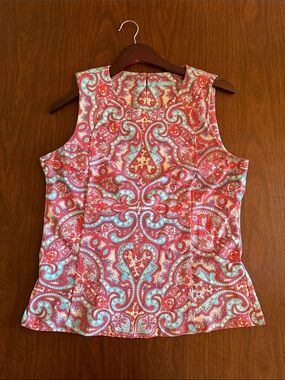 J. McLaughlin Sleeveless Paisley Print Shell top in Coral and Turquoise